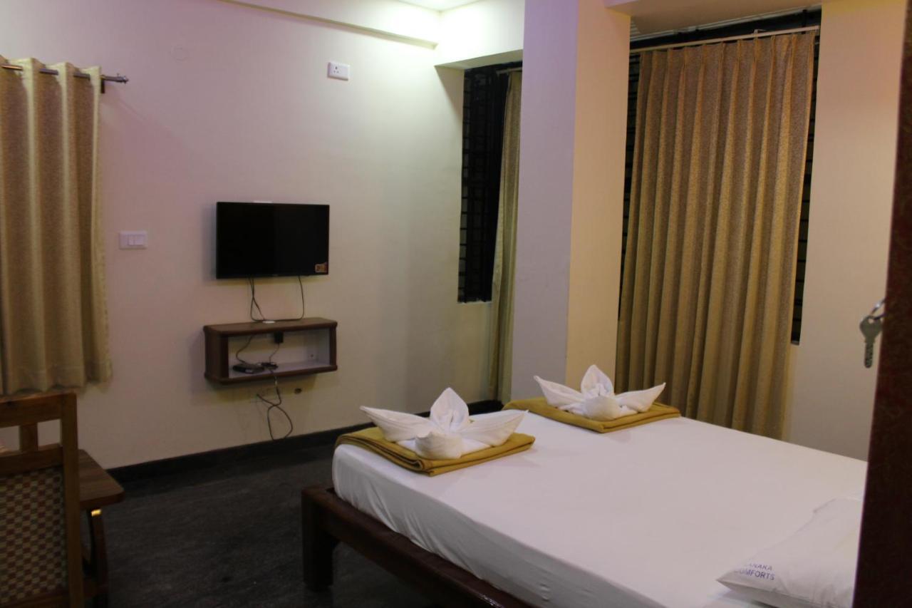 Golden pride hotel  Kanakapura Exterior foto